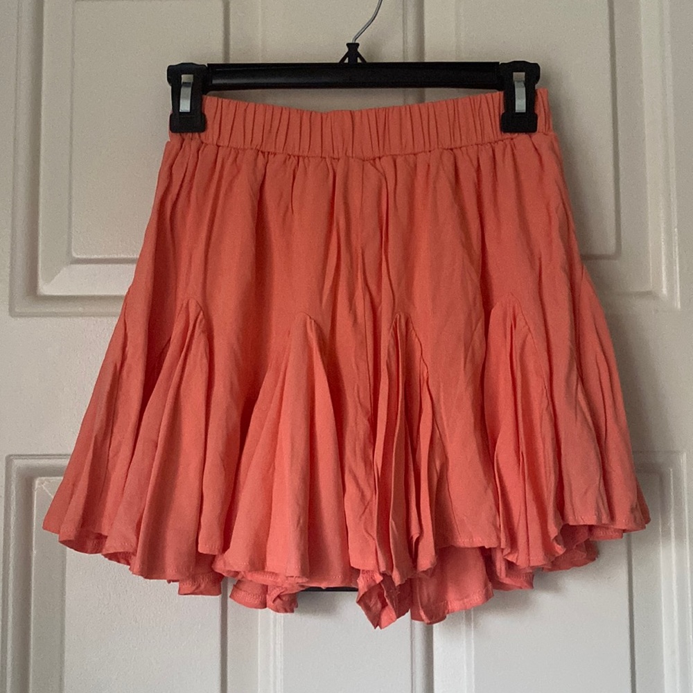 NWT She + Sky Pleated Shorts